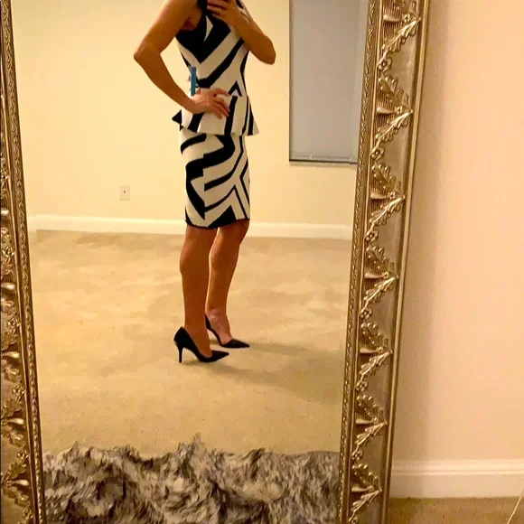 Alice+Olivia Black and white dress size S